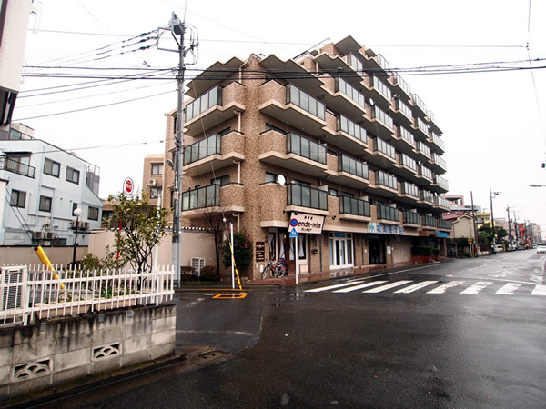 朝日千鳥町マンション