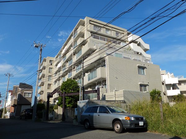 コスモ大倉山壱番館