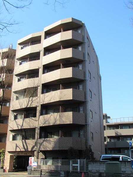 プレールアパートメント芦花公園