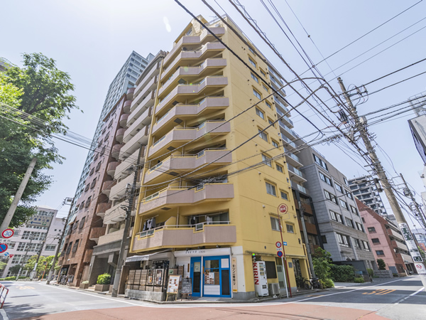 パレドール新宿