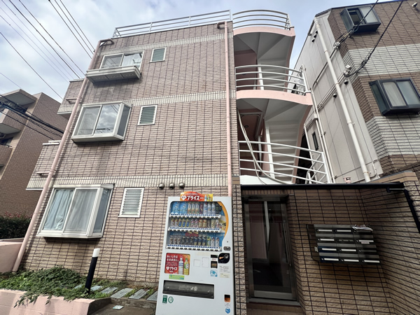 ラッキープラザ初台