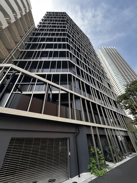 ZOOM新宿御苑前(ズーム新宿御苑前)