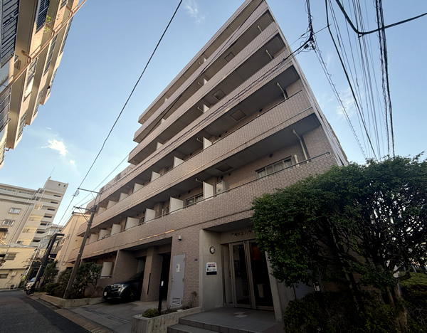 岡部ドエル参番館